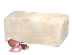 Špik s česnekem