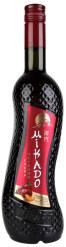 Aromatizovaný vinný napoj Červená švestka 0,7L Mikado